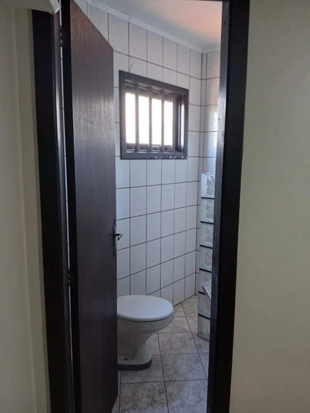 EXCELENTE CASA COM PISCINA E AMPLO PÁTIO À VENDA EM ATLÂNTIDA SUL: 11ª foto da galeria de imagens do imóvel