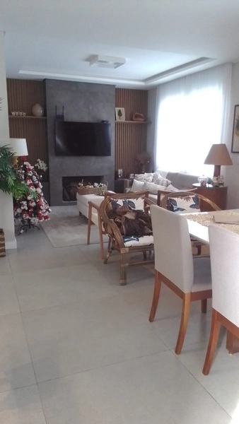 LINDA CASA COM PISCINA E ANEXO À VENDA EM ATLÂNTIDA SUL: 25ª foto da galeria de imagens do imóvel