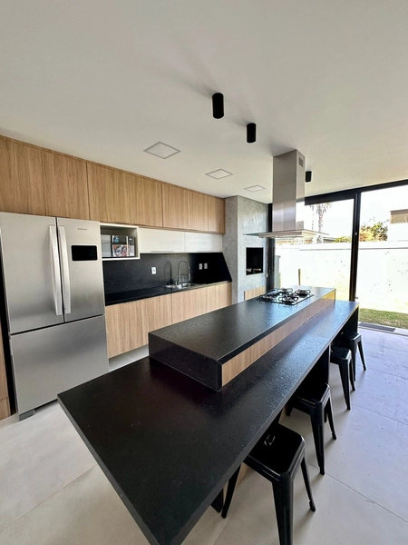 CASA EM CONDOMÍNIO FECHADO/XANGRI-LÁ: 6ª foto da galeria de imagens do imóvel