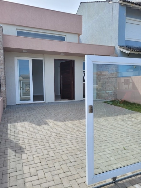 CASA DE ALTO PADRÃO EM CAPÃO DA CANOA-RS: 2ª foto da galeria de imagens do imóvel