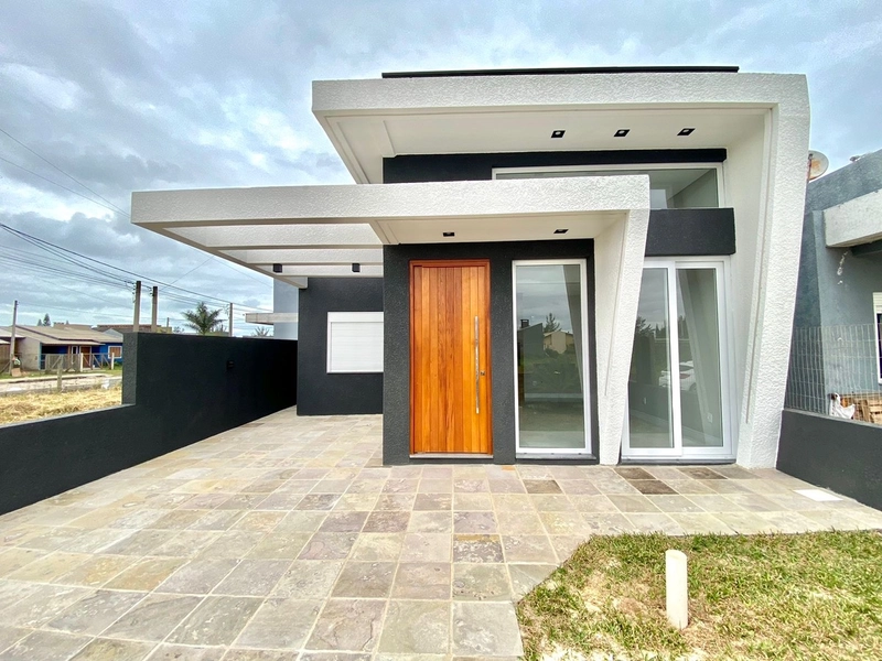 Casa 3 dormitórios, lado mar em CAPÃO DA CANOA/Guarani: 1ª foto da galeria de imagens do imóvel