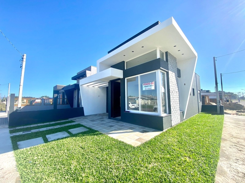 CASA COMPOSTA POR 3 DORMITÓRIOS EM CAPÃO DA CANOA!: 2ª foto da galeria de imagens do imóvel