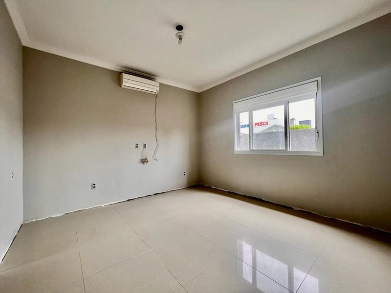 ÓTIMA CASA À VENDA EM CAPÃO DA CANOA!: 14ª foto da galeria de imagens do imóvel