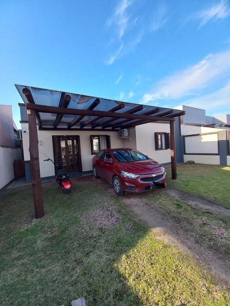 CASA 2 DORMITÓRIOS EM CAPÃO DA CANOA!: 2ª foto da galeria de imagens do imóvel