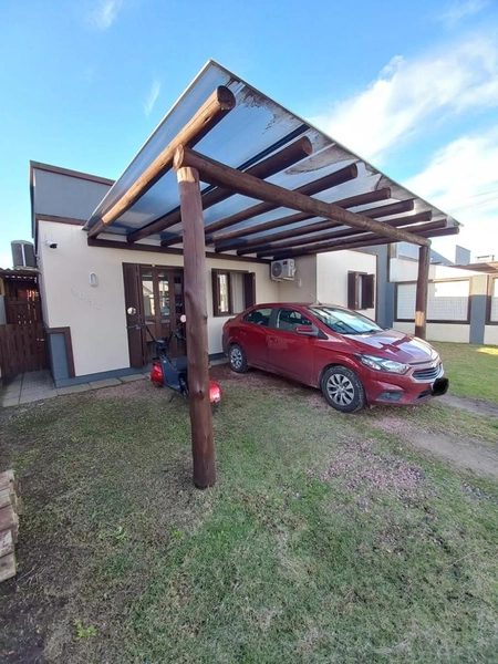 CASA 2 DORMITÓRIOS EM CAPÃO DA CANOA!: 1ª foto da galeria de imagens do imóvel