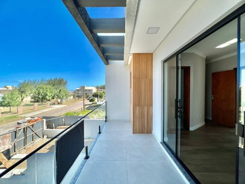 SOBRADO COMPOSTO POR 2 DORMITÓRIOS EM CAPÃO DA CANOA!: 13ª foto da galeria de imagens do imóvel