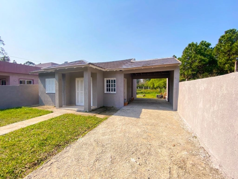 ÓTIMA CASA À VENDA EM CAPÃO NOVO!: 2ª foto da galeria de imagens do imóvel