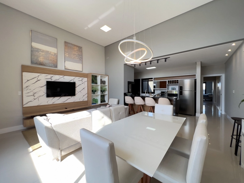 Casa térrea 3 dormitórios lado mar em Capão da Canoa/Araça: 3ª foto da galeria de imagens do imóvel