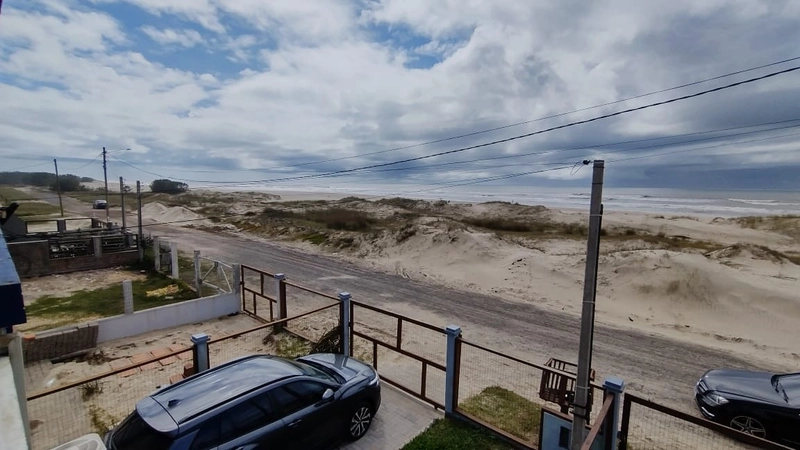 LINDA CASA BEIRA MAR À VENDA EM CAPÃO DA CANOA!: 11ª foto da galeria de imagens do imóvel