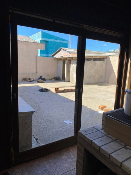 LINDA CASA À VENDA EM CAPÃO NOVO!: 13ª foto da galeria de imagens do imóvel