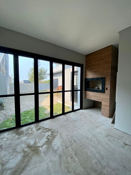 LINDA CASA LADO MAR À VENDA EM CAPÃO DA CANOA!: 5ª foto da galeria de imagens do imóvel