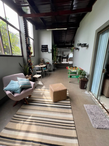 Casa alto padrão em Ijuí: 14ª foto da galeria de imagens do imóvel