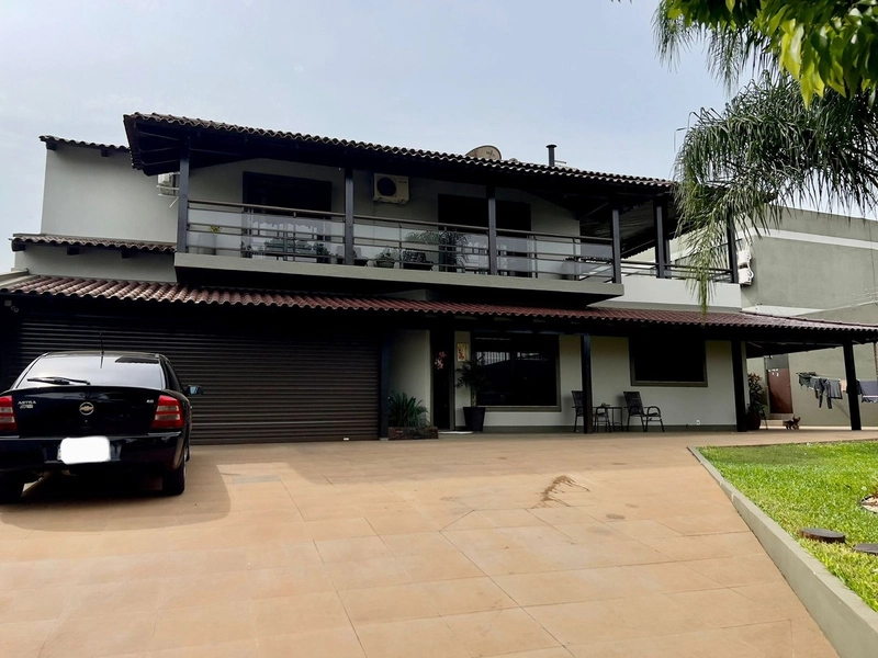 Casa alto padrão em Ijuí: 2ª foto da galeria de imagens do imóvel