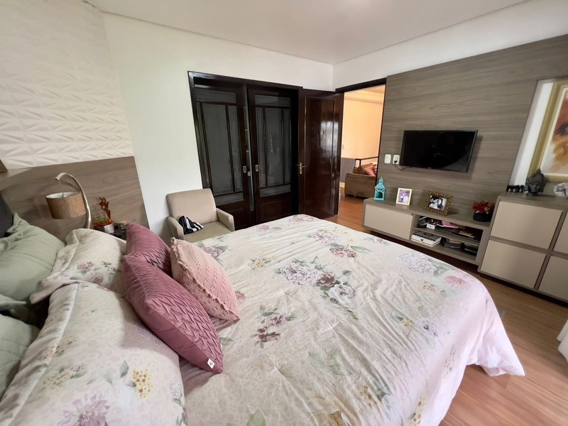 Casa alto padrão em Ijuí: 22ª foto da galeria de imagens do imóvel