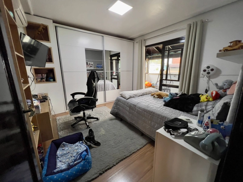 Casa alto padrão em Ijuí: 26ª foto da galeria de imagens do imóvel