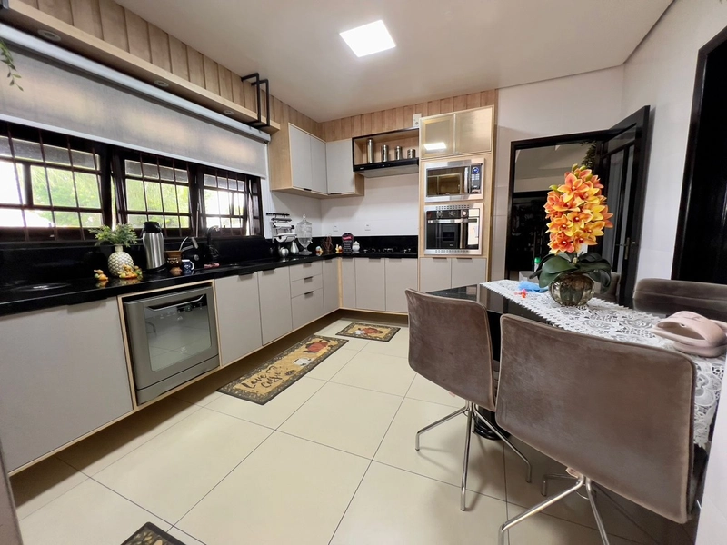 Casa alto padrão em Ijuí: 6ª foto da galeria de imagens do imóvel