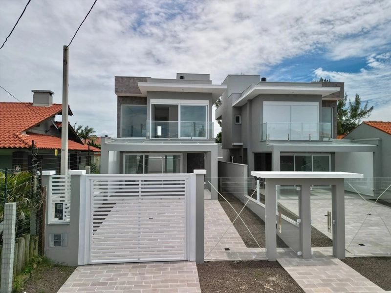 Sobrado Geminado em Capão da Canoa/ Zona Nova: 3ª foto da galeria de imagens do imóvel