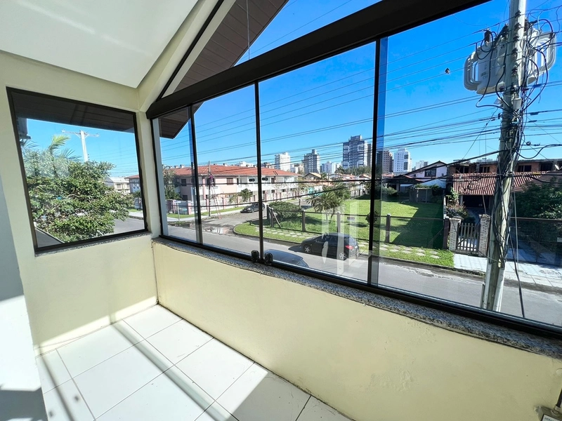 SOBRADO LADO MAR EM CAPÃO DA CANOA/ZONA NOVA: 17ª foto da galeria de imagens do imóvel