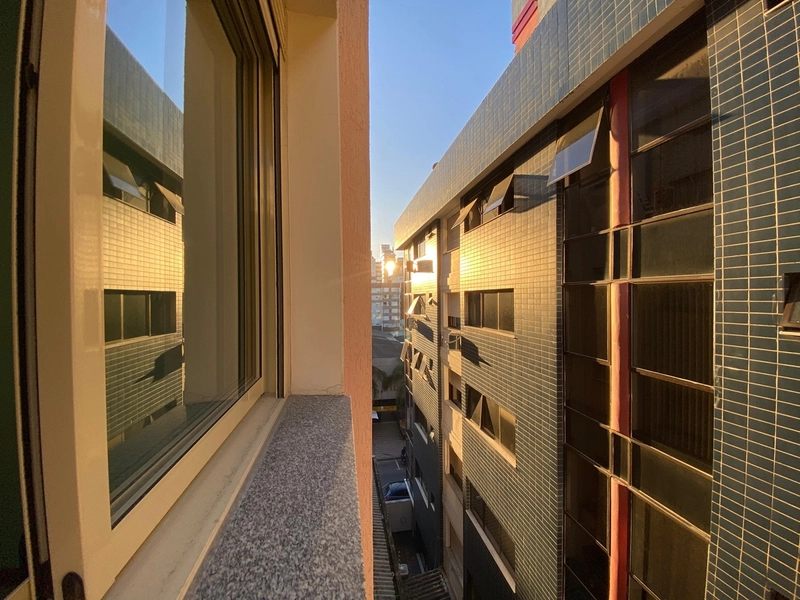 EXCELENTE APARTAMENTO  MOBILIADO À VENDA EM CAPÃO DA CANOA!: 11ª foto da galeria de imagens do imóvel