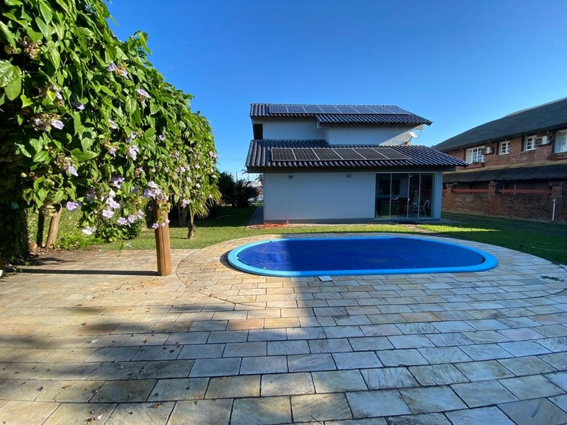 SOBRADO 3 SUÍTES EM XANGRI-LÁ/ATLÂNTIDA: 3ª foto da galeria de imagens do imóvel