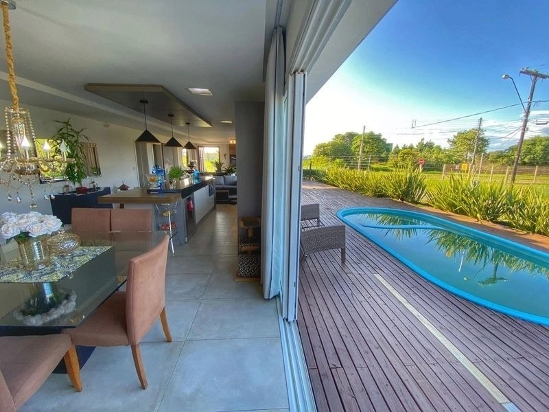 CASA 4 DORMITÓRIOS EM XANGRI-LÁ/ ATLÂNTIDA: 12ª foto da galeria de imagens do imóvel