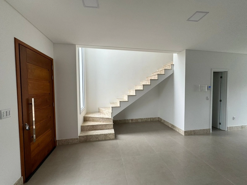 SOBRADO 3 DORMITÓRIOS EM XANGRI-LÁ/ CENTRO: 6ª foto da galeria de imagens do imóvel