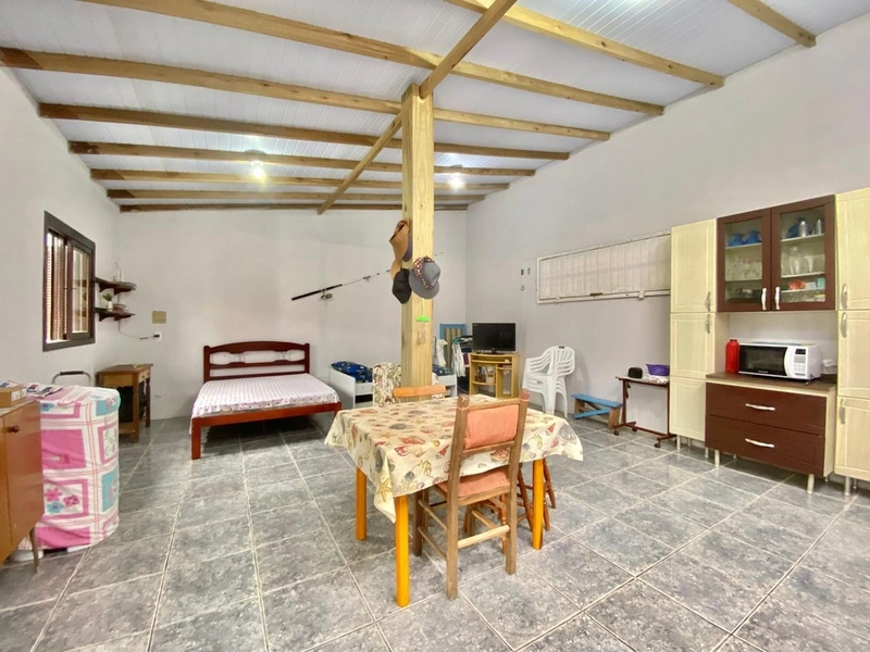 CASA DE TERRENO INTEIRO EM CAPÃO DA CANOA/ZONA NORTE: 4ª foto da galeria de imagens do imóvel