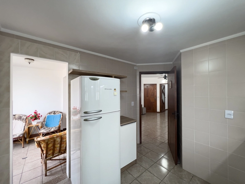 APARTAMENTO 3 DORMITÓRIOS DE FRENTE EM CAPÃO DA CANOA/CENTRO: 3ª foto da galeria de imagens do imóvel