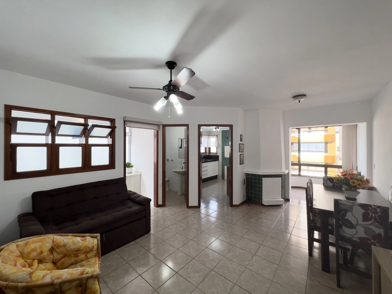 APARTAMENTO 3 DORMITÓRIOS DE FRENTE EM CAPÃO DA CANOA/CENTRO: 1ª foto da galeria de imagens do imóvel