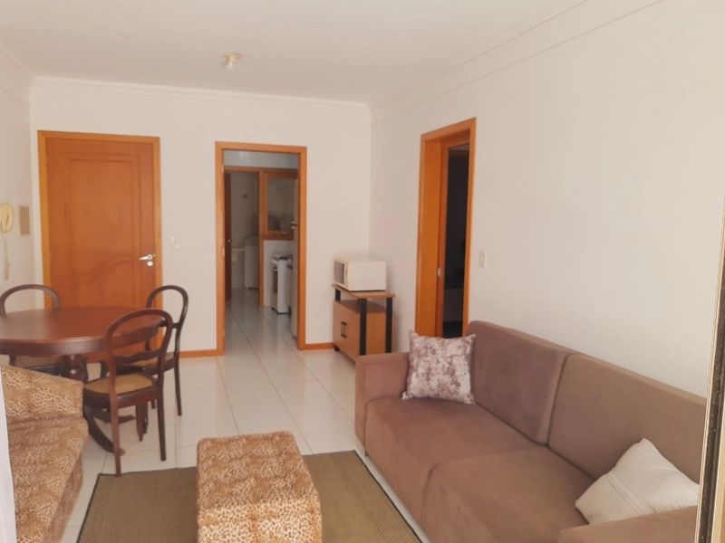 EXCELENTE APARTAMENTO À UMA QUADRA DO MAR À VENDA EM CAPÃO DA CANOA!: 3ª foto da galeria de imagens do imóvel