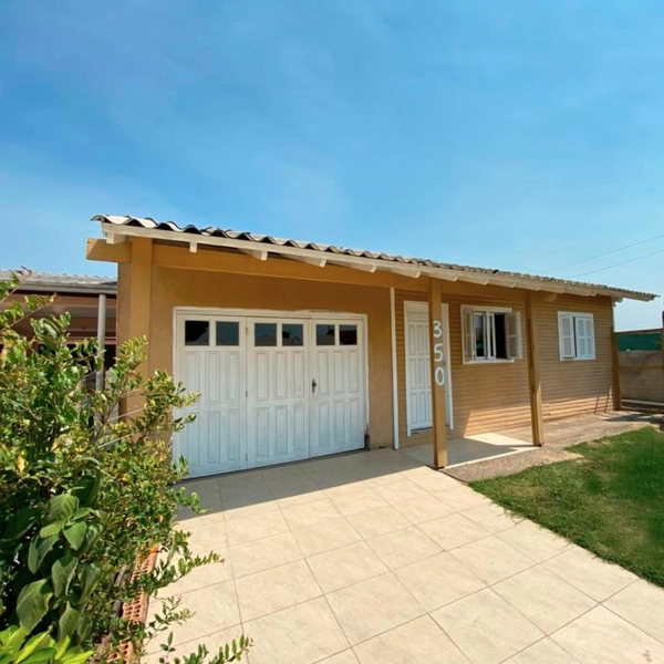 Excelente oportunidade 2 casas à venda no mesmo terreno!: 1ª foto da galeria de imagens do imóvel
