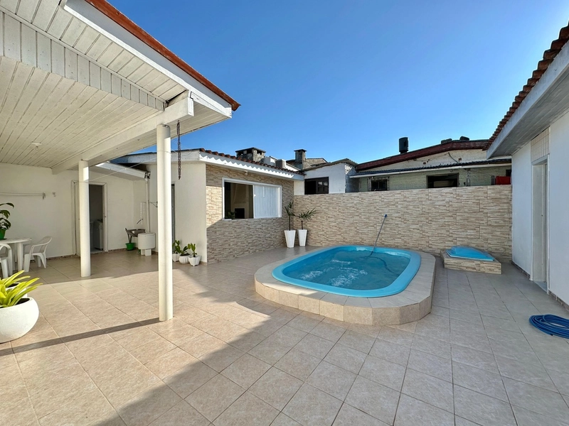 Casa a venda/Xangrilá: 13ª foto da galeria de imagens do imóvel