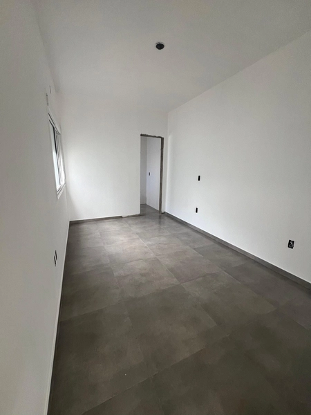 CASA NUNCA HABITADA À VENDA EM OSÓRIO!: 4ª foto da galeria de imagens do imóvel