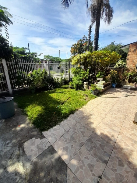 Excelente casa mista com amplo terreno à venda!: 4ª foto da galeria de imagens do imóvel