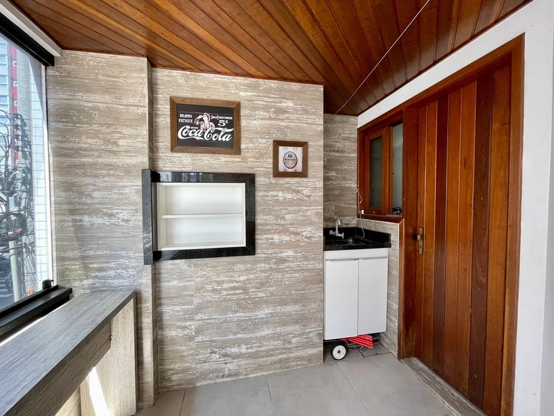 APARTAMENTO 2 DORMITÓRIOS EM CAPÃO DA CANOA/CENTRO: 3ª foto da galeria de imagens do imóvel