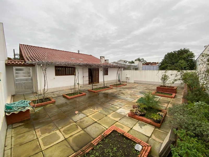 Linda casa térrea à venda em Capão Novo!: 5ª foto da galeria de imagens do imóvel