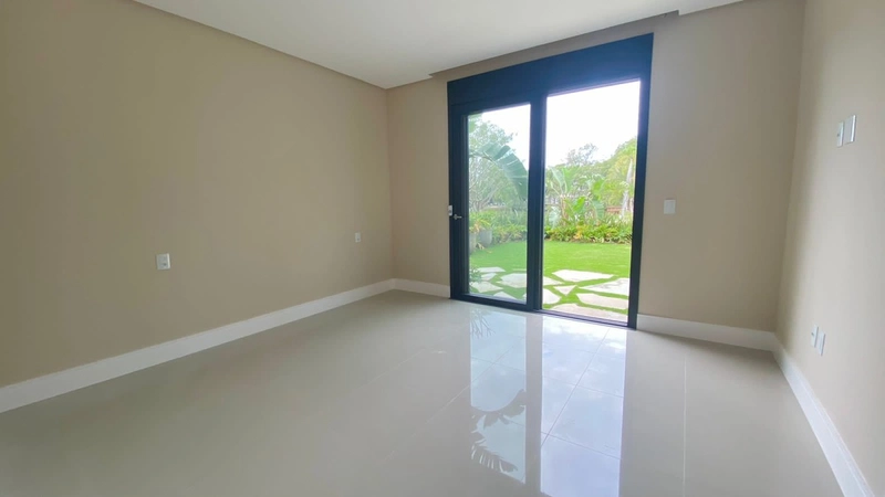 CASA 4 SUÍTES EM CONDOMÍNIO FECHADO EM CAPÃO DA CANOA/ARROIO TEIXEIRA: 3ª foto da galeria de imagens do imóvel