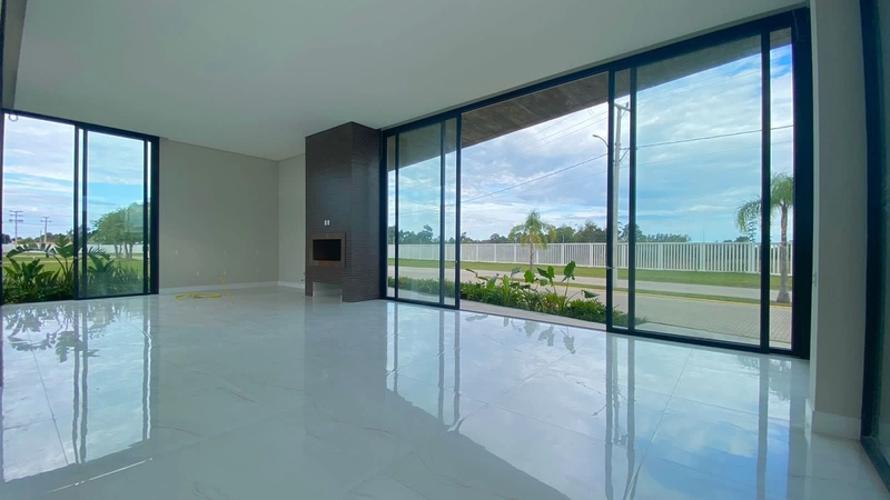 CASA 4 SUÍTES EM CONDOMÍNIO FECHADO EM CAPÃO DA CANOA/ARROIO TEIXEIRA: 4ª foto da galeria de imagens do imóvel