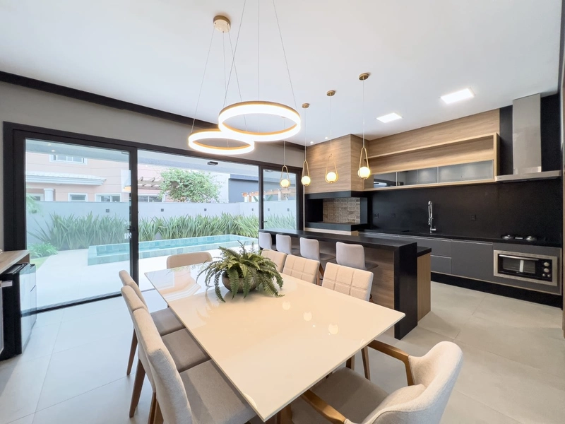 CASA 4 SUÍTES EM CONDOMÍNIO FECHADO EM CAPÃO DA CANOA/VELAS DO MARINA: 2ª foto da galeria de imagens do imóvel