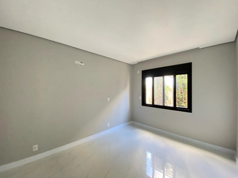 CASA 4 SUÍTES EM XANGRI-LÁ/CENTRO: 9ª foto da galeria de imagens do imóvel