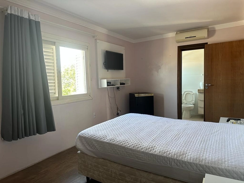 Ótimo sobrado à venda em Capão Novo!: 3ª foto da galeria de imagens do imóvel