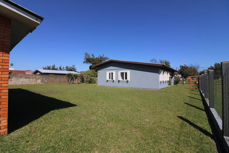 CASA 3 DORMITÓRIOS EM XANGRI-LÁ/ATLÂNTIDA: 10ª foto da galeria de imagens do imóvel