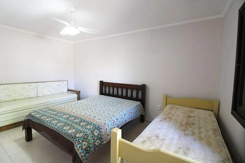 CASA 4 SUÍTES EM XANGRI-LÁ/ CENTRO: 2ª foto da galeria de imagens do imóvel