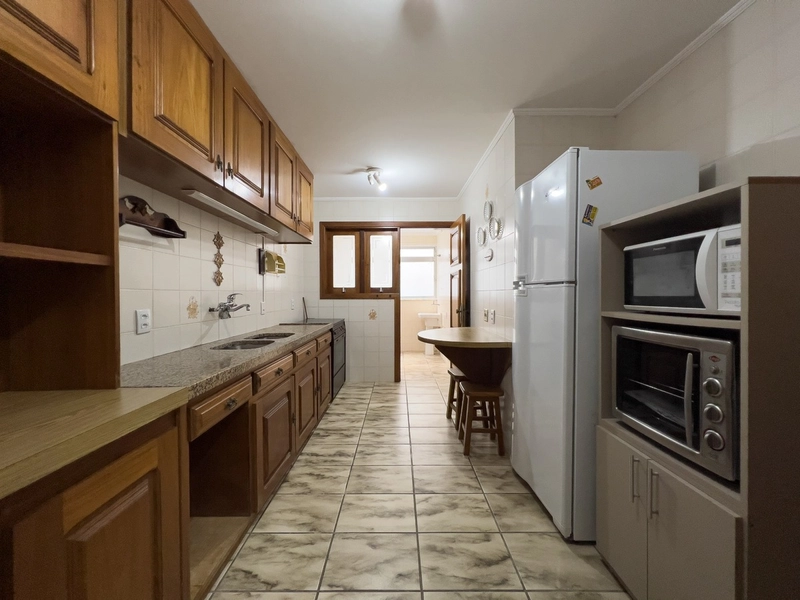 APARTAMENTO 3 DORMITÓRIOS DE FRENTE EM CAPÃO DA CANOA: 11ª foto da galeria de imagens do imóvel