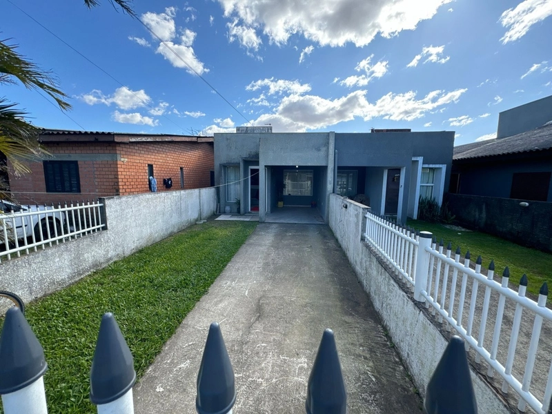 Casa geminada frente mar à venda em Capão da Canoa!: 2ª foto da galeria de imagens do imóvel