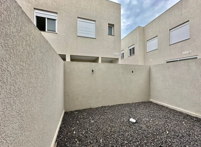 CASA EM CONDOMÍNIO FECHADO: 3ª foto da galeria de imagens do imóvel