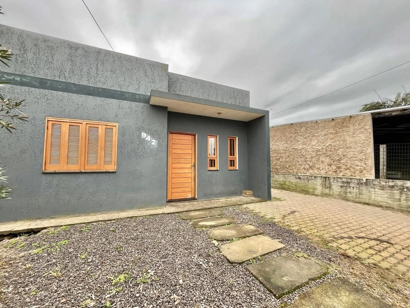 Casa de 1 dormitório à venda em Capão da Canoa!: 1ª foto da galeria de imagens do imóvel