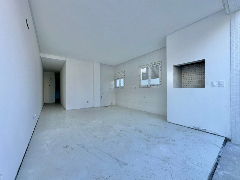 APARTAMENTO EM CAPÃO DA CANOA: 3ª foto da galeria de imagens do imóvel