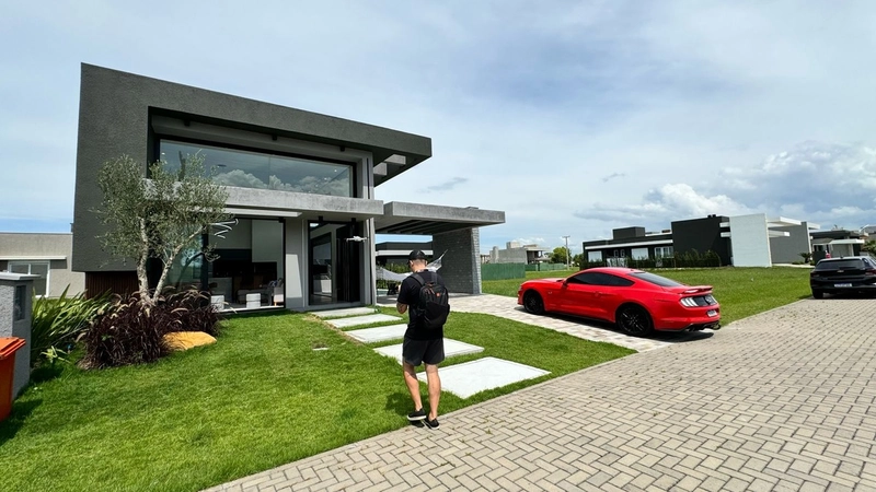 Casa alto padrão em Condomínio Fechado: 1ª foto da galeria de imagens do imóvel