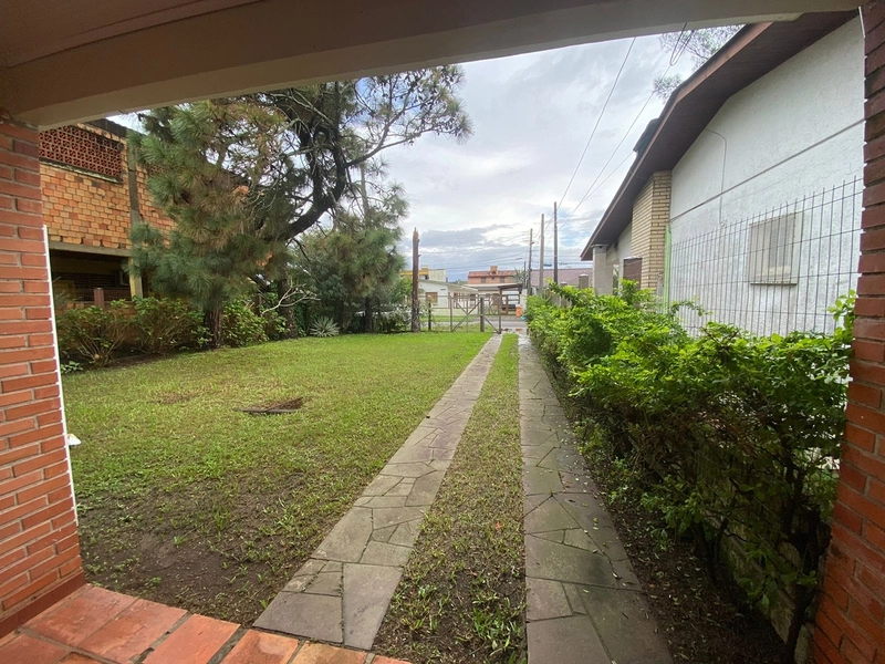 Casa em excelente localização à venda na Zona Nova/Capão da Canoa!: 2ª foto da galeria de imagens do imóvel